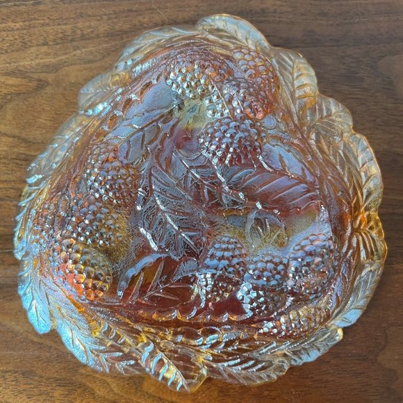 Indiana Glass Co. Berry Motif Triangular Bowl Orange Marigold Glass Vintage - Picture 5 of 11